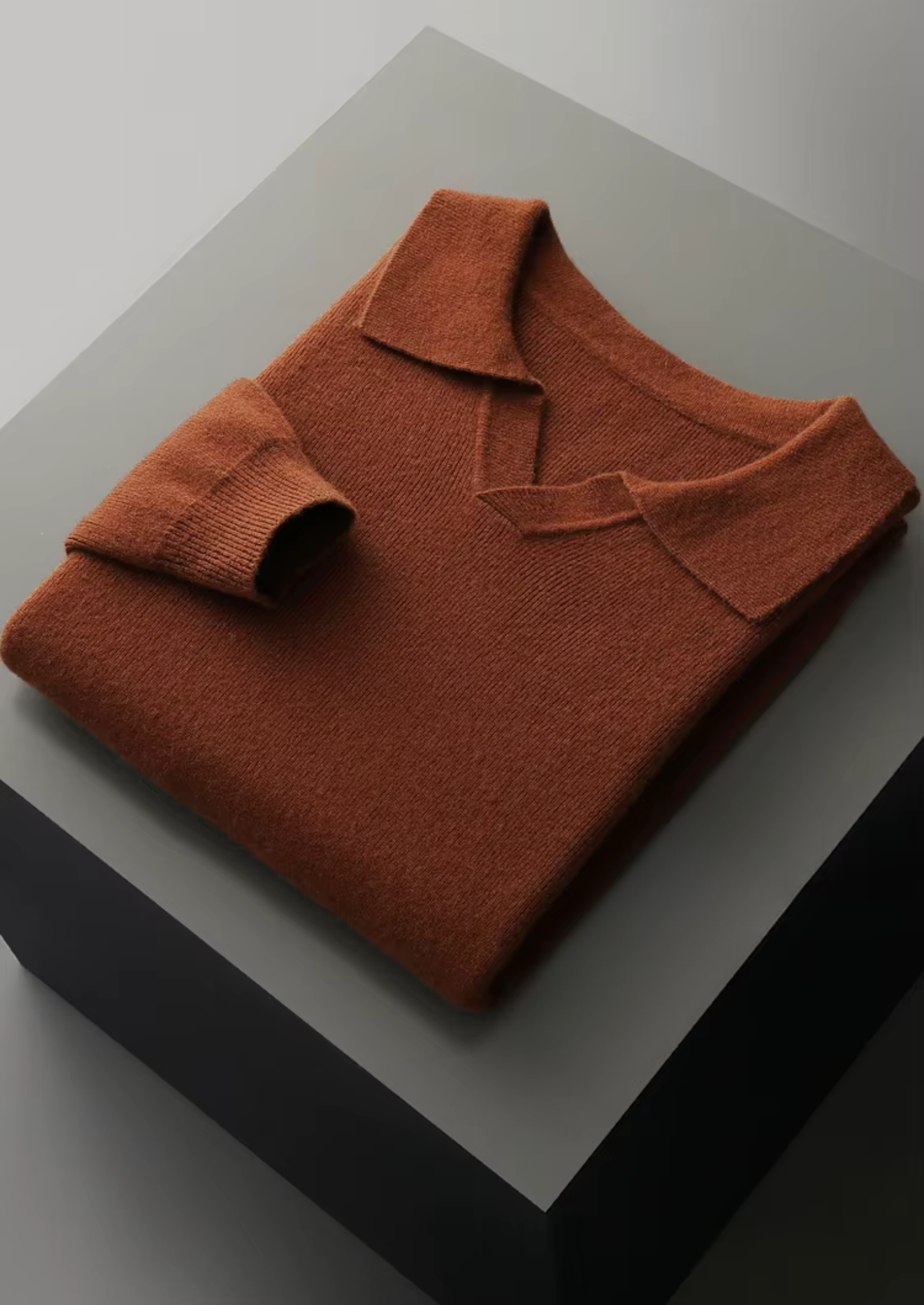 NOBA WOOL RIBBED BUTTONLESS POLO