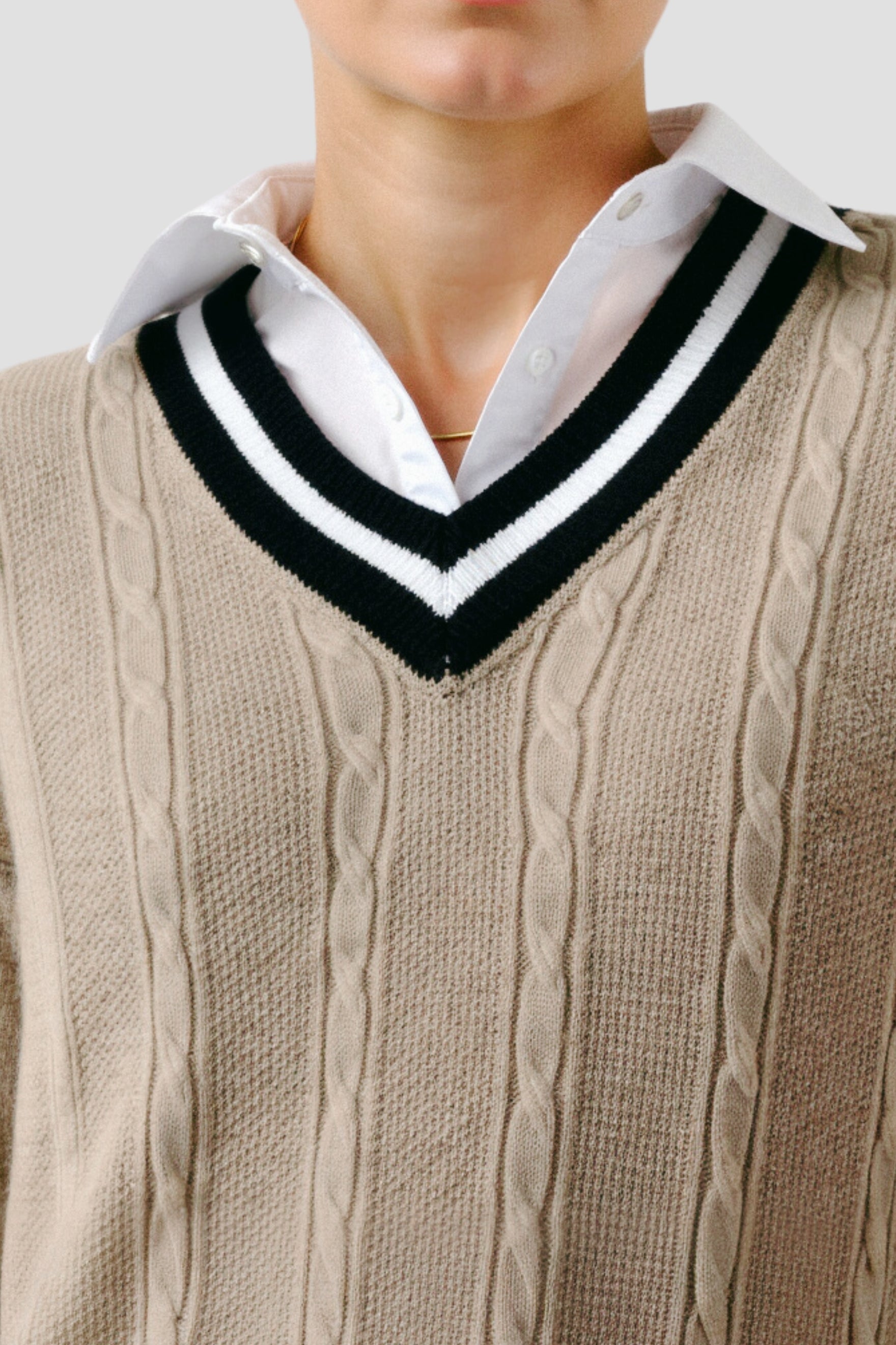V Neck Elegant Cable Knit Long Sleeve Sweater